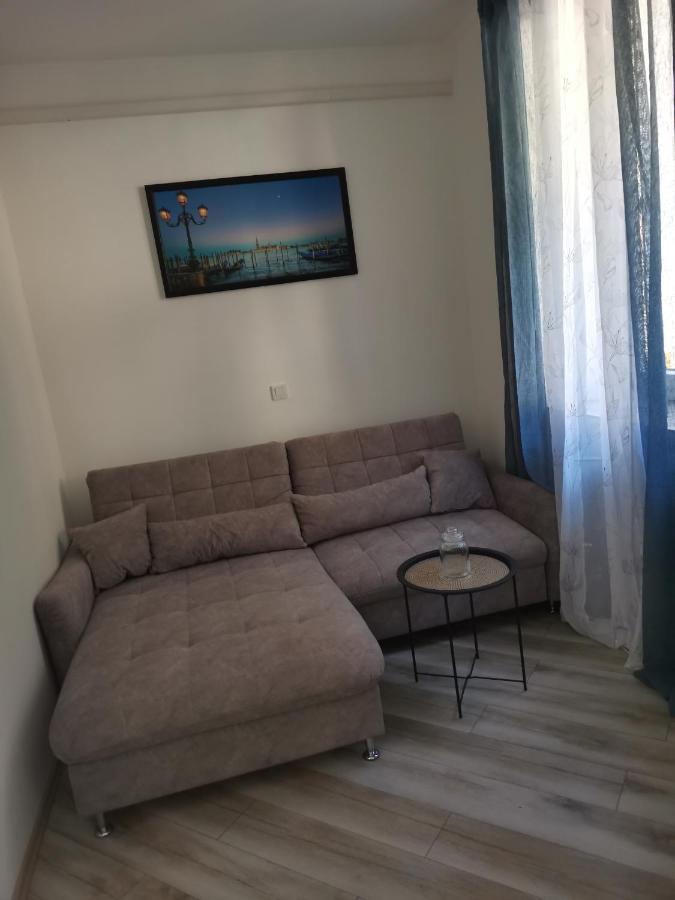 Studio Apartman Kristina Lägenhet Pula Exteriör bild